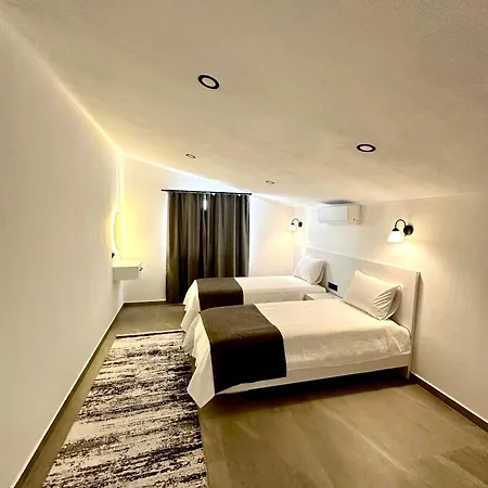Green Hause Apartment *