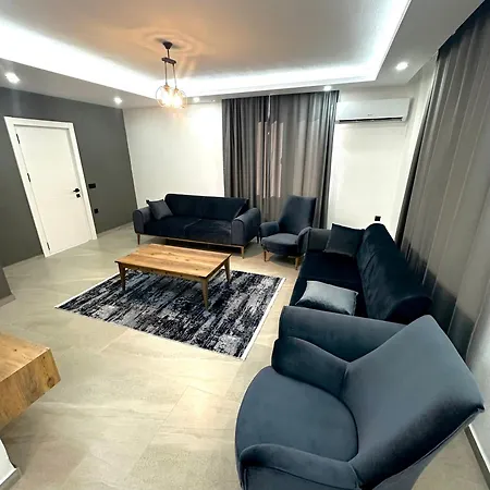 Green Hause Apartment